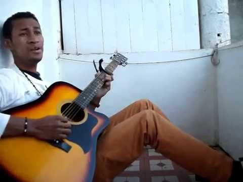 Lova Mamisoa (Cover) Raha mba manan'elatra de Mahaleo 