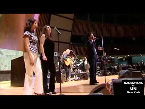 Njakatiana Madagascar et Nous(live at UN New york USA )